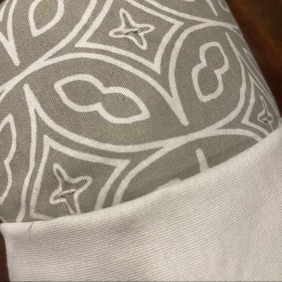 Restoration Hardware RH Teen Reversible Moroccan Tile Euro Sham Grey/White NEW - Picture 3 of 4